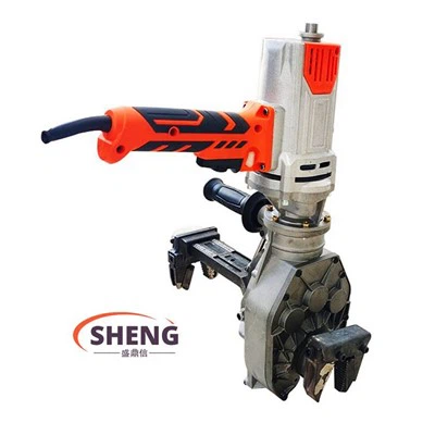 Включващ се ключ за свързване на електрическа арматура