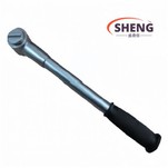 Динамометричен ключ с предварителна настройка